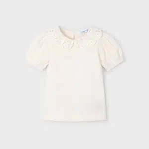 Blusa Cuello Crochet