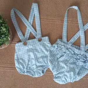 Peto Cuadro Celeste y Blanco Volantes