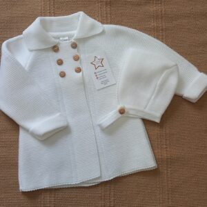 Abrigo Con Capota Botón Madera Blanco